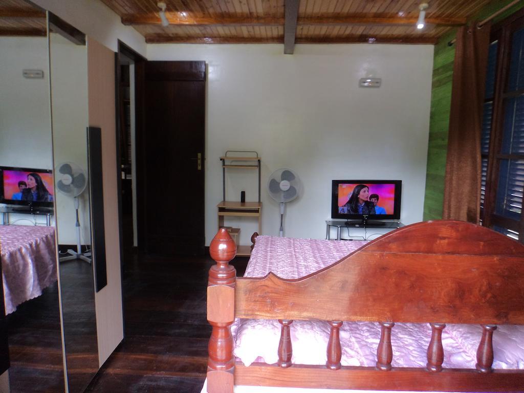 Jardim Botanico Me-Zochi Hotel Sao Tomé Szoba fotó